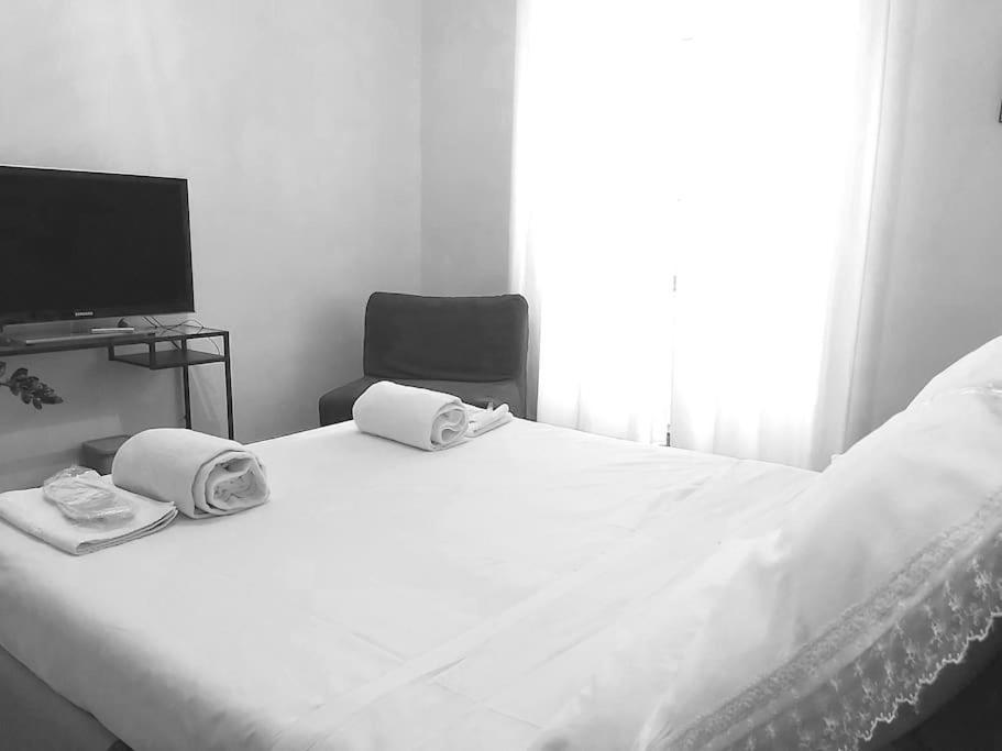 Appartamento Al Colosseo Рим Екстериор снимка