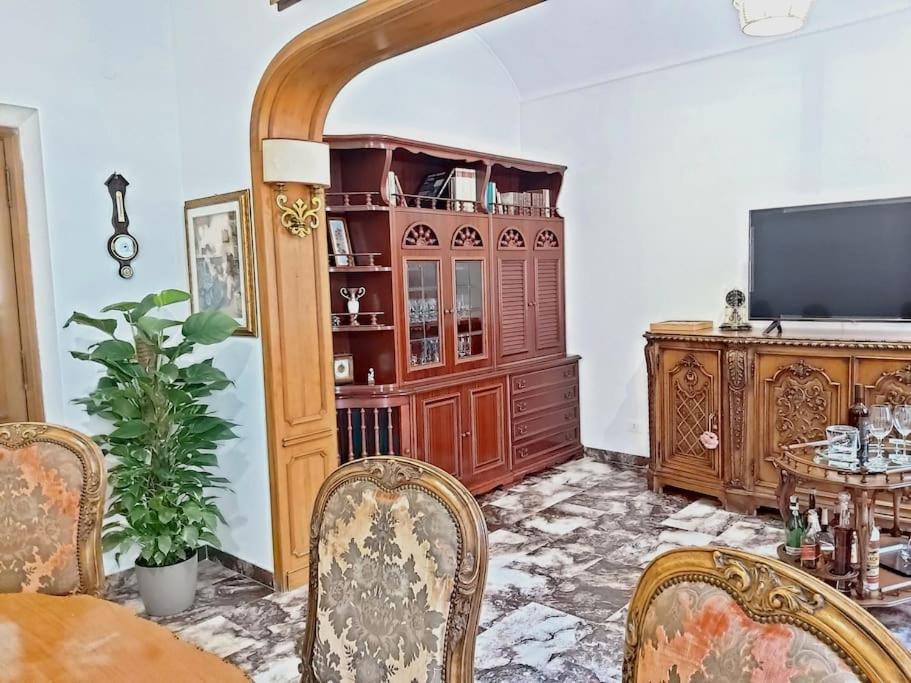 Appartamento Al Colosseo Рим Екстериор снимка